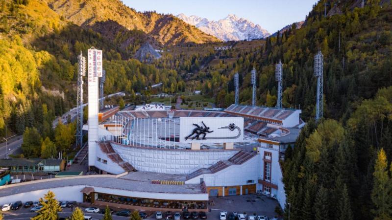 Уютная 2 Ком-Я Квартира В Центре Города, Район "Арбата" Apartamento Almaty Exterior foto